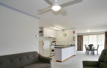 Summerfield Studio Apartments - Accommodation in Bendigo 1
