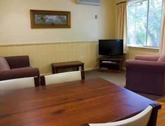 View Hill Holiday Units - Accommodation in Bendigo 0