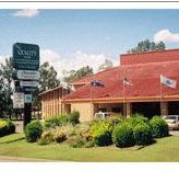 Quality Inn Charbonnier Hallmark - Accommodation in Bendigo