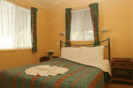 Cane Village Holiday Park - Accommodation in Bendigo 0