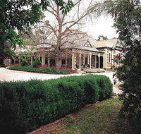 The Lodge Country House - Accommodation in Bendigo