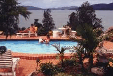 Galway Downs Lakeside Country House - Accommodation in Bendigo 0