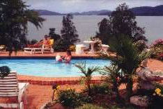 Galway Downs Lakeside Country House - Accommodation in Bendigo 2