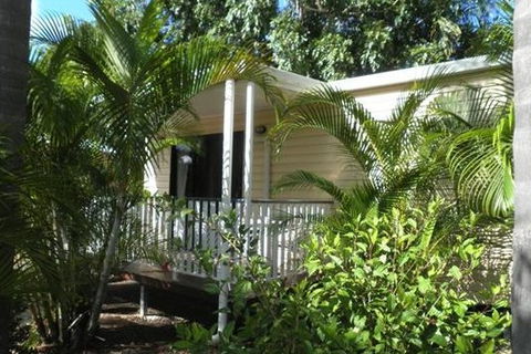 BIG4 Townsville Woodlands Holiday Park - Accommodation in Bendigo 0
