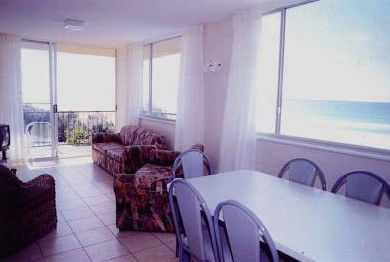 Surfers Pacific Towers - Accommodation in Bendigo 1