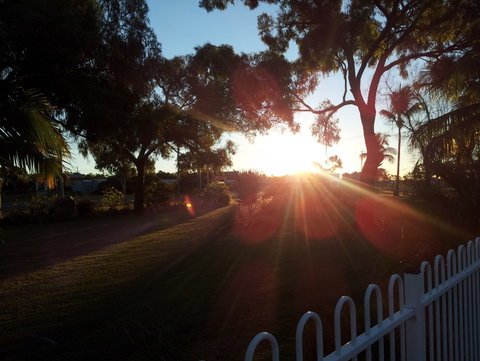 Bowen Arrow Motel - Accommodation in Bendigo 1