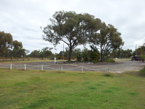 Bowen Arrow Motel - Accommodation in Bendigo 5