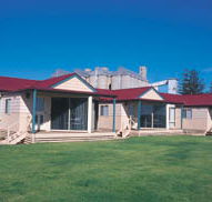 The Mac's Beachfront Villas - Accommodation in Bendigo