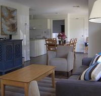Saltaire Yellow - Accommodation in Bendigo