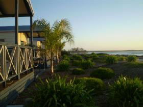 Port Broughton Caravan Park - Accommodation in Bendigo 0