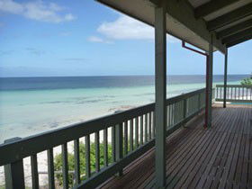 Sunset Escape - Accommodation in Bendigo 0