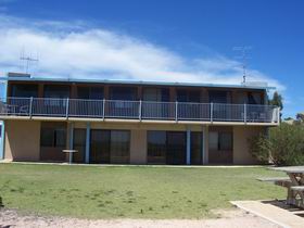 Moonta Bay Beach Villas - Accommodation in Bendigo 0