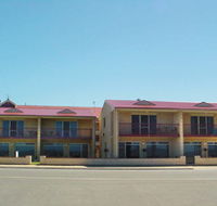 Tumby Bay Hotel Seafront Apartments - Accommodation in Bendigo