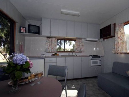 Loxton Riverfront Caravan Park - Accommodation in Bendigo 1