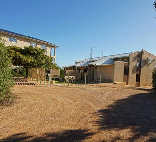 Sea Air-a Siesta 5 - Accommodation in Bendigo 1