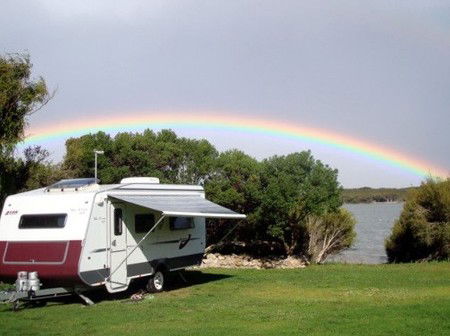 Lakeside Tourist Park - Accommodation in Bendigo 1