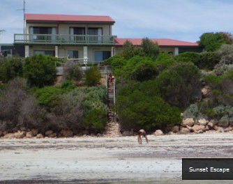 Sunset Escape - Accommodation in Bendigo 1
