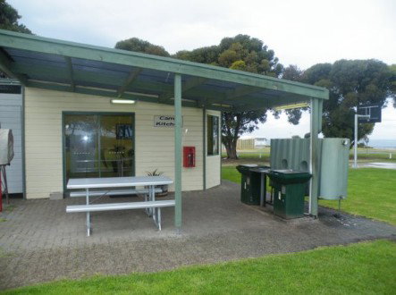 Edithburgh Caravan Park - Accommodation in Bendigo 3