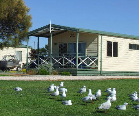 Edithburgh Caravan Park - Accommodation in Bendigo 5