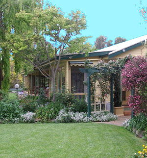 The Lookout - Accommodation in Bendigo 0