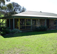 The Beach House - Normanville - Accommodation in Bendigo