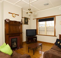Semaphore Beach House - Accommodation in Bendigo