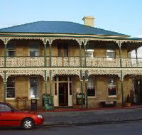 Richmond Arms Hotel - The - Accommodation in Bendigo