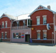 Mackey's Royal Hotel - Accommodation in Bendigo