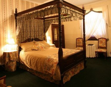 Schouten House - Accommodation in Bendigo 1