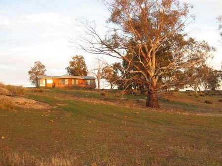 Curringa Farm Accommodation - Accommodation in Bendigo 3