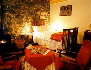 Touchwood Cottages - Accommodation in Bendigo 2