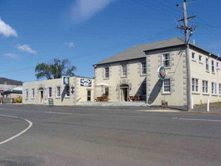 Fingal Hotel - Accommodation in Bendigo 1