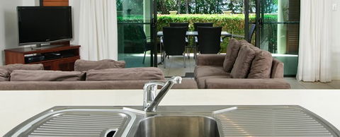 Cairns Beachfront Apartment - Accommodation in Bendigo 4