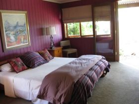 French Cottage And Loft - Accommodation in Bendigo 0