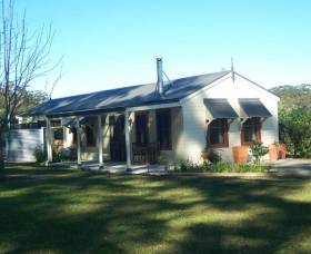 Hillcrest Cottage - Accommodation in Bendigo 0
