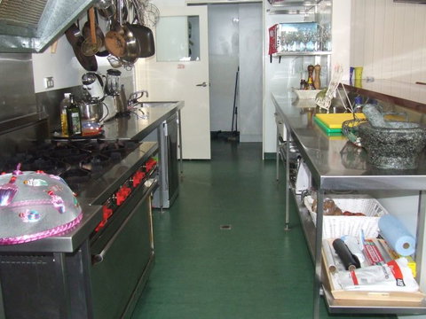 Kin Kin Manor - Accommodation in Bendigo 2