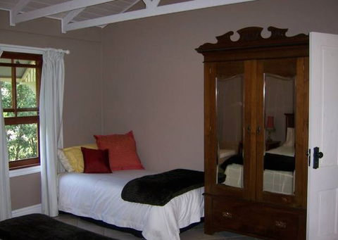 Hillcrest Cottage - Accommodation in Bendigo 5
