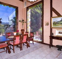 Castle On The Hill Bed and Breakfast - Accommodation in Bendigo