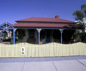 Molto Bella Holiday Units - Accommodation in Bendigo 1
