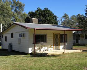Cockatoo Cottage - Pooncarie - Accommodation in Bendigo 0
