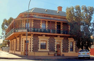 Duke of Cornwall Inn - Accommodation in Bendigo