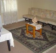 Coras Gypsum Cottage - Accommodation in Bendigo