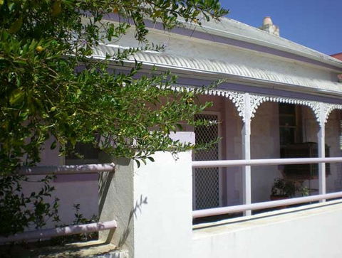 Lavender And Lace Cottage - Accommodation in Bendigo 3