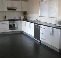 Silver City Cottages - Accommodation in Bendigo