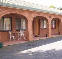 Cooma Country Club Motor Inn - Accommodation in Bendigo