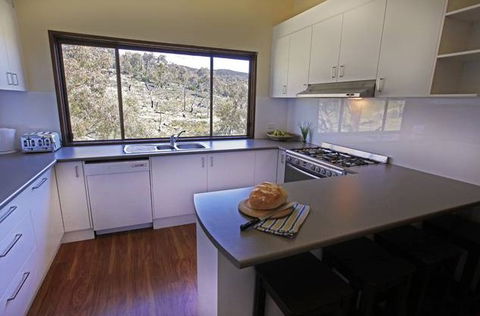 Creel Lodge - Accommodation in Bendigo 0