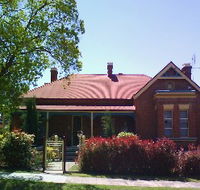 Tumut Accommodation Sefton House - Accommodation in Bendigo