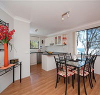 Magnus Street Treetops - Accommodation in Bendigo