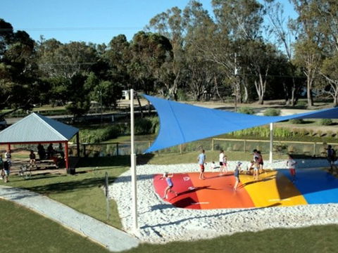 BIG4 Deniliquin Holiday Park - Accommodation in Bendigo 1