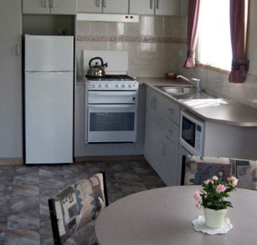 Howlong Caravan Park - Accommodation in Bendigo 2